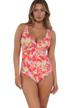 Plus Size|Underwire<Sunsets Butterfly Beach Elsie Tankini Top