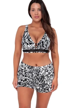 Plus Size<Sunsets Escape Caribbean Seagrass Texture Laguna Swim Short