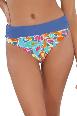 Plus Size|High-Waist<Sunsets Festive Floral Sandbar Rib Capri High Waist Bottom