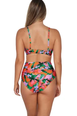 Plus Size|High-Waist<Sunsets Hummingbird Cove Capri High Waist Bottom