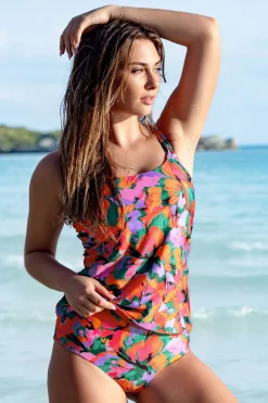 Plus Size|High-Waist<Sunsets Hummingbird Cove Capri High Waist Bottom