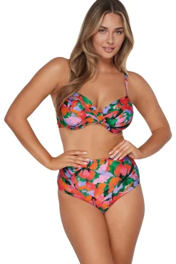 Plus Size|High-Waist<Sunsets Hummingbird Cove Capri High Waist Bottom