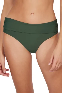Plus Size|High-Waist<Sunsets Island Green Capri High Waist Bottom