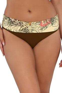 Plus Size|High-Waist<Sunsets Island Spice Capri High Waist Bottom