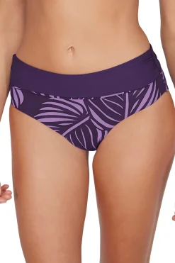 Plus Size|High-Waist<Sunsets Mystic Palms Capri High Waist Bottom