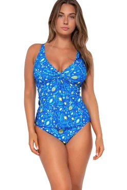 Plus Size|Underwire<Sunsets Pineapple Grove Forever Tankini Top