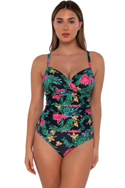 Plus Size|Underwire<Sunsets Twilight Blooms Serena Tankini Top